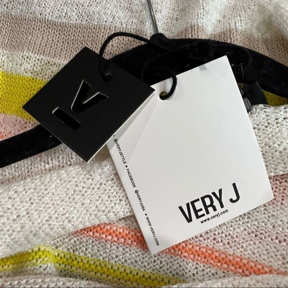 Very J White Neon Stripe Sheer Open Knit Top‎ 1X Womens NWT - Picture 7 of 8